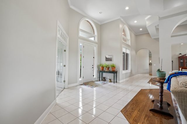 658 Hickory Ridge Rd, Gallatin, TN 37066