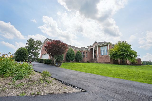 658 Hickory Ridge Rd, Gallatin, TN 37066