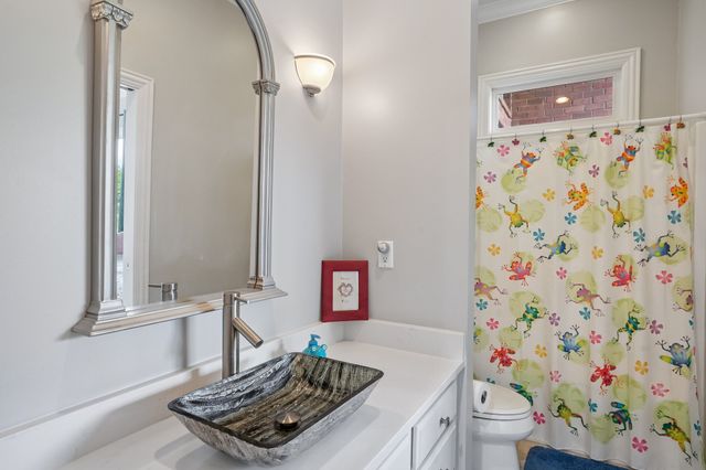 658 Hickory Ridge Rd, Gallatin, TN 37066