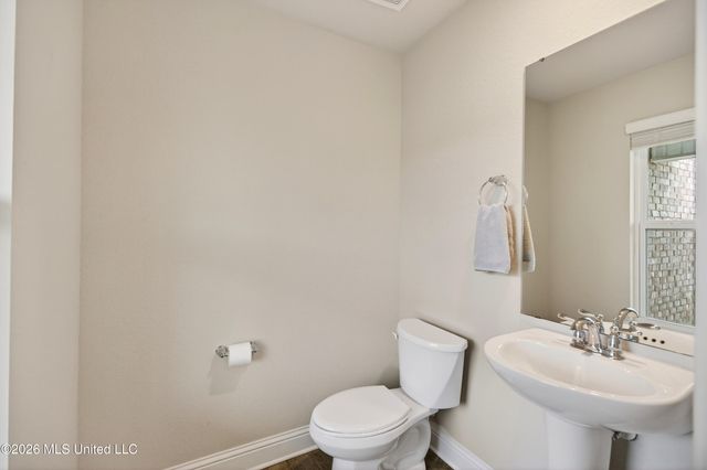 5438 Leeds Lane, Biloxi, MS 39532