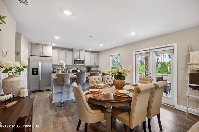 5438 Leeds Lane, Biloxi, MS 39532