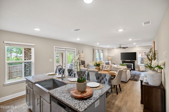 5438 Leeds Lane, Biloxi, MS 39532