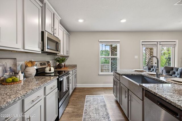 5438 Leeds Lane, Biloxi, MS 39532