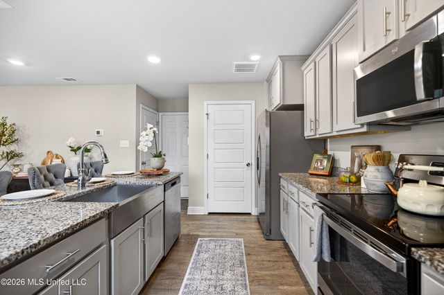 5438 Leeds Lane, Biloxi, MS 39532