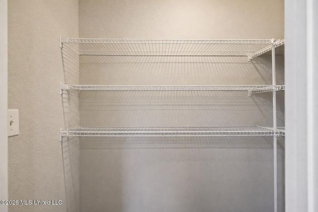 5438 Leeds Lane, Biloxi, MS 39532