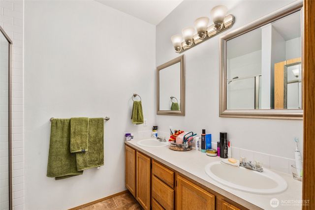 4706 Mill Pond Drive SE #1302, Auburn, WA 98092