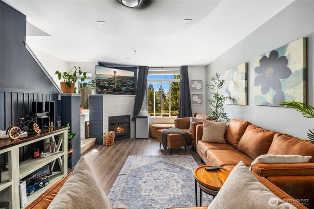 4706 Mill Pond Drive SE #1302, Auburn, WA 98092