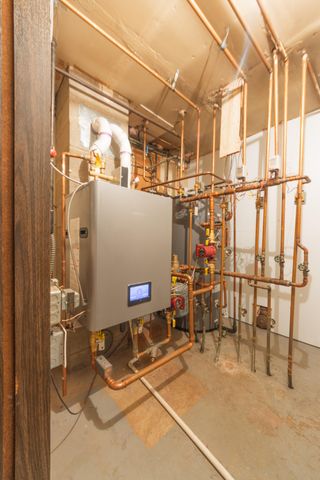 3227 St. Joseph, Kalamazoo City, MI 49001