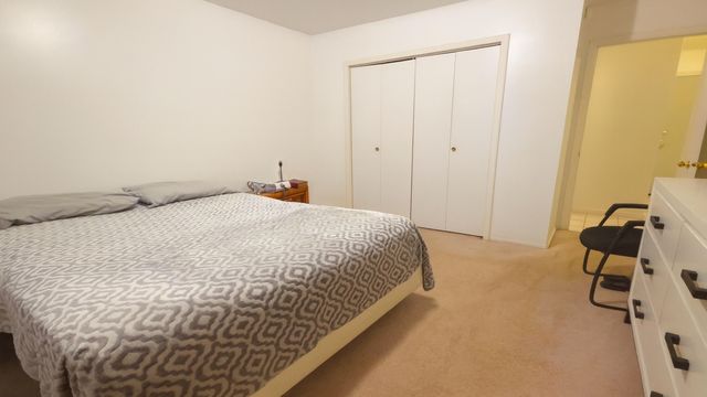 3227 St. Joseph, Kalamazoo City, MI 49001