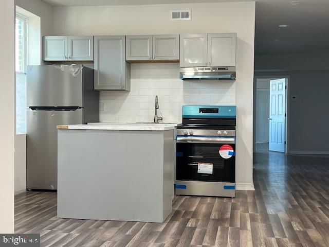 1329 W ROOSEVELT BLVD, Philadelphia, PA 19140