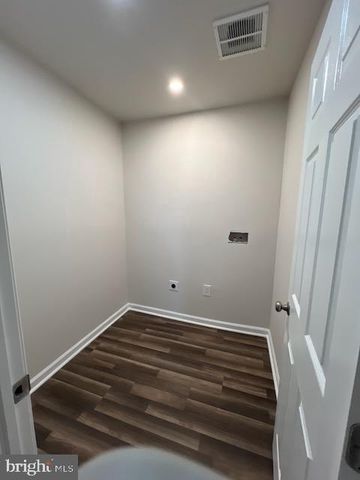 1329 W ROOSEVELT BLVD, Philadelphia, PA 19140