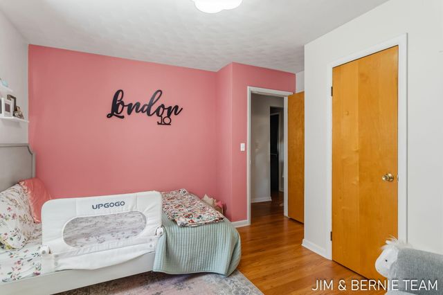 345 Harp Street Se, City Of Kentwood, MI 49548