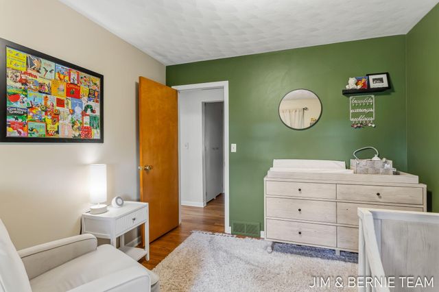 345 Harp Street Se, City Of Kentwood, MI 49548