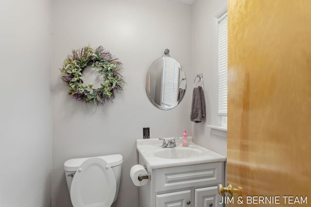 345 Harp Street Se, City Of Kentwood, MI 49548