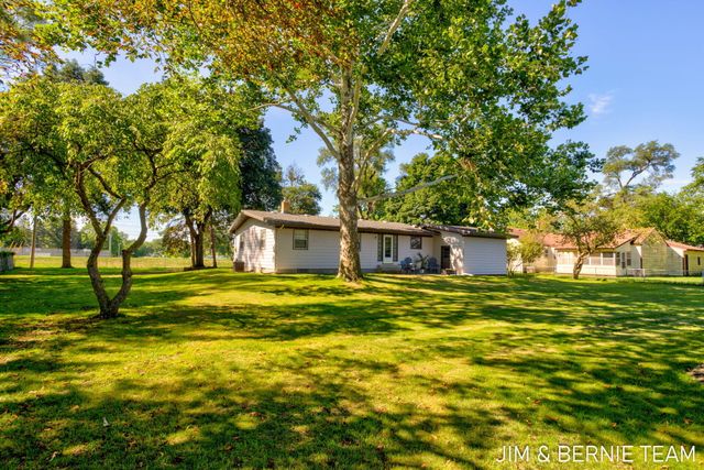 345 Harp Street Se, City Of Kentwood, MI 49548