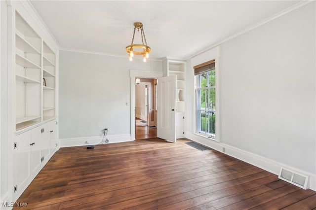 433 S Main Street, Poland, OH 44514