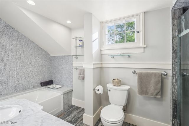 433 S Main Street, Poland, OH 44514