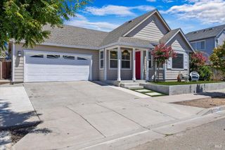 2348 Arista Ln, Santa Rosa, CA 95403