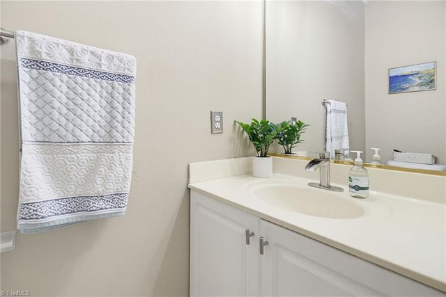 4752 Barrington Place Court, Jamestown, NC 27282