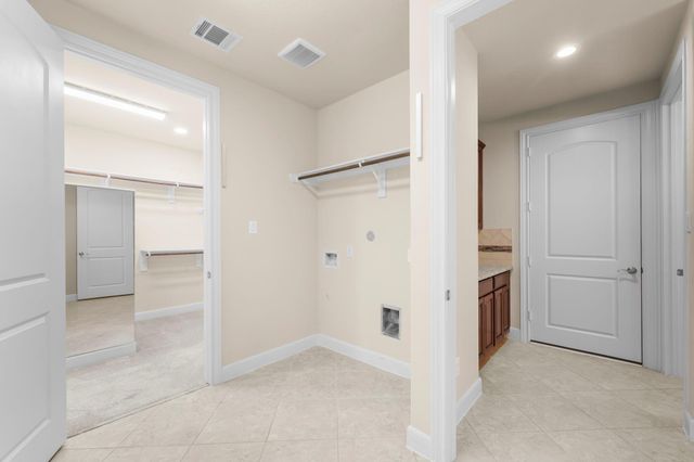 8 S Elderberry Trail, Montgomery, TX 77316