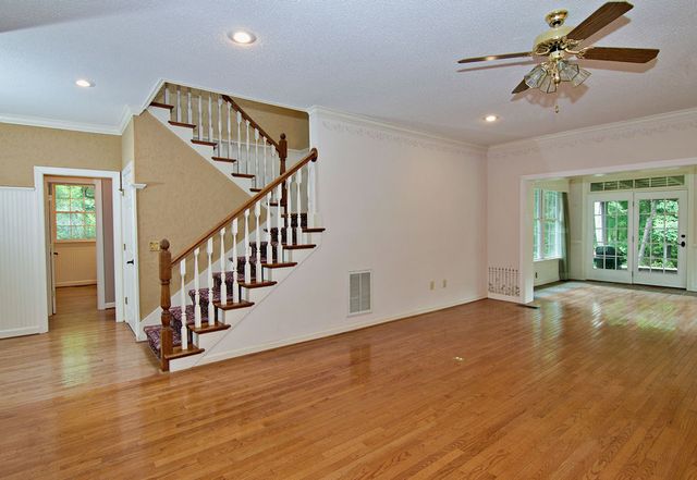2223 Clearwater Point Drive, Seneca, SC 29672