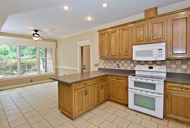 2223 Clearwater Point Drive, Seneca, SC 29672