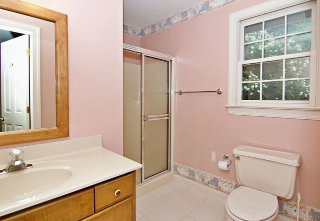 2223 Clearwater Point Drive, Seneca, SC 29672