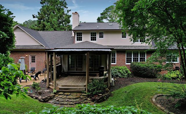 2223 Clearwater Point Drive, Seneca, SC 29672