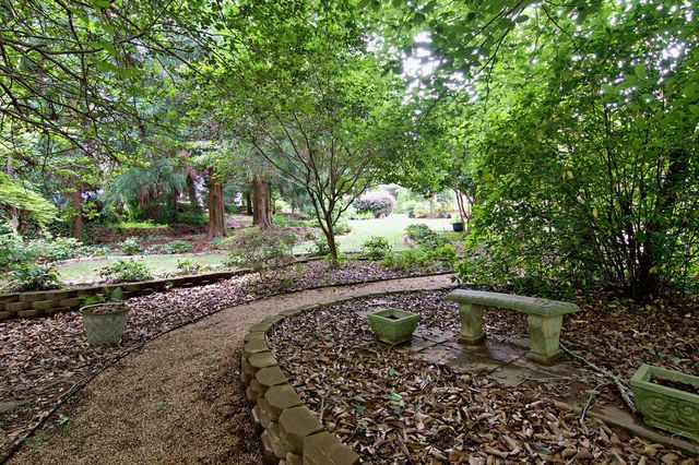 2223 Clearwater Point Drive, Seneca, SC 29672