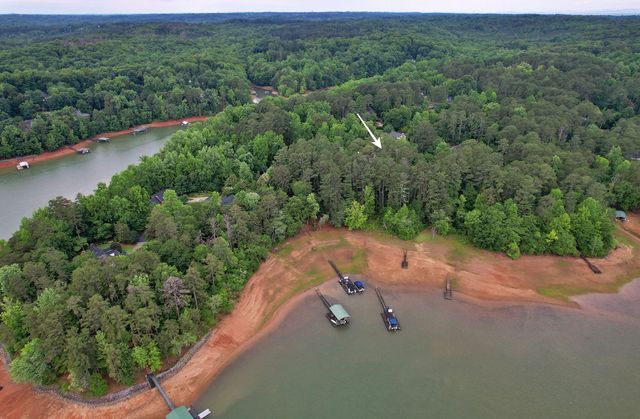 2223 Clearwater Point Drive, Seneca, SC 29672