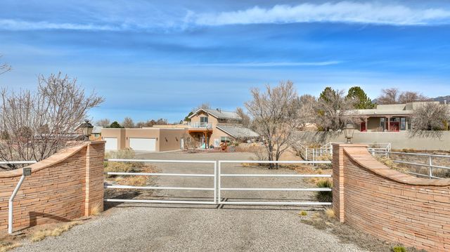 10801 Holly Avenue NE, Albuquerque, NM 87122