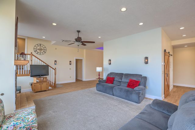 10801 Holly Avenue NE, Albuquerque, NM 87122