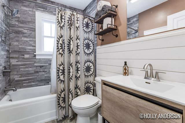 1945 Martindale Avenue Sw, City Of Wyoming, MI 49509