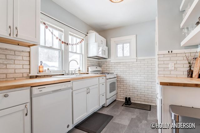 1945 Martindale Avenue Sw, City Of Wyoming, MI 49509