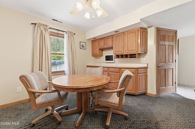 3403 Gari Lane, Guilderland, NY 12303