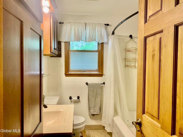 3403 Gari Lane, Guilderland, NY 12303