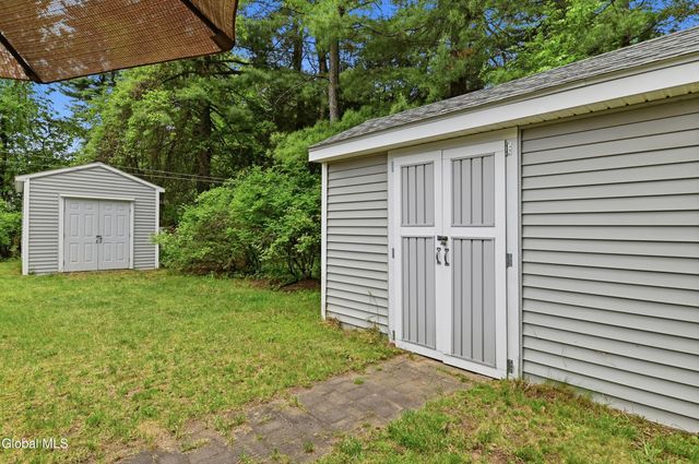 3403 Gari Lane, Guilderland, NY 12303