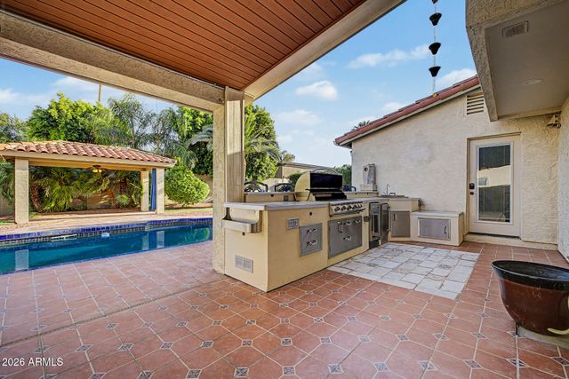 3011 E WINCHCOMB Drive, Phoenix, AZ 85032