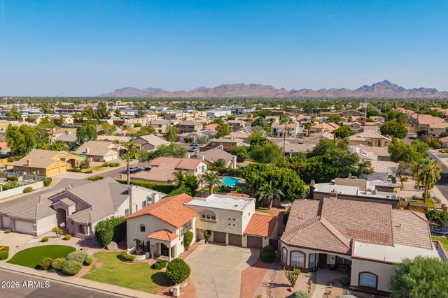 3011 E WINCHCOMB Drive, Phoenix, AZ 85032