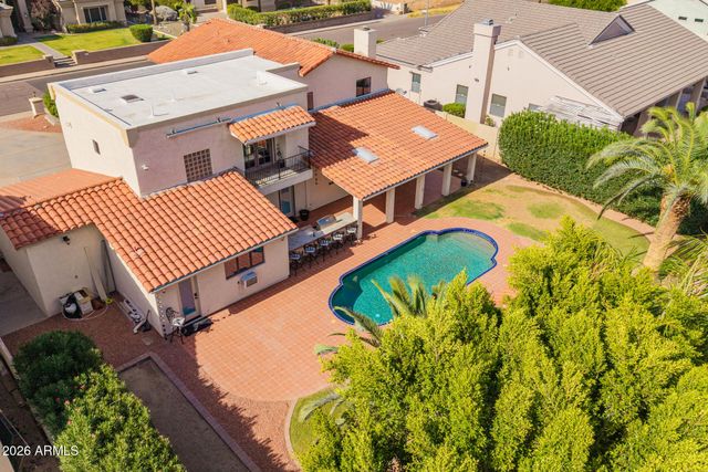 3011 E WINCHCOMB Drive, Phoenix, AZ 85032
