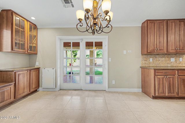 3011 E WINCHCOMB Drive, Phoenix, AZ 85032