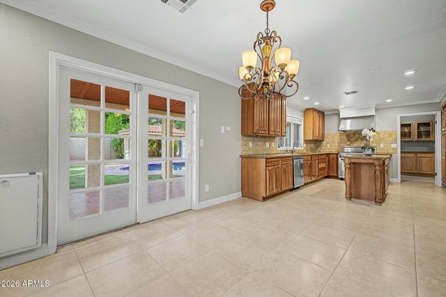 3011 E WINCHCOMB Drive, Phoenix, AZ 85032
