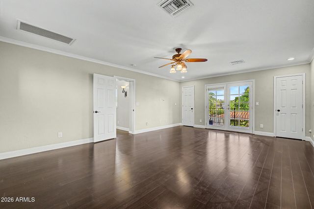 3011 E WINCHCOMB Drive, Phoenix, AZ 85032