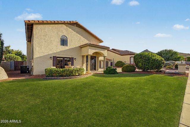3011 E WINCHCOMB Drive, Phoenix, AZ 85032