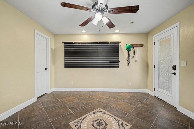 3011 E WINCHCOMB Drive, Phoenix, AZ 85032