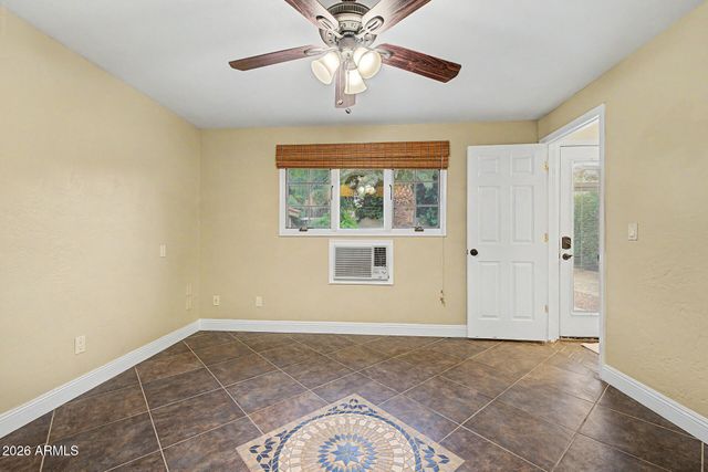 3011 E WINCHCOMB Drive, Phoenix, AZ 85032