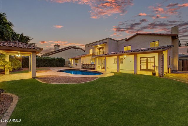 3011 E WINCHCOMB Drive, Phoenix, AZ 85032