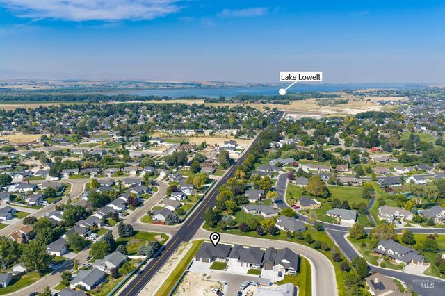 451 W Elaine Ct, Nampa, ID 83686