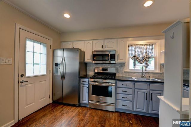 23 Ute Avenue, Par-troy Hills Twp., NJ 07034