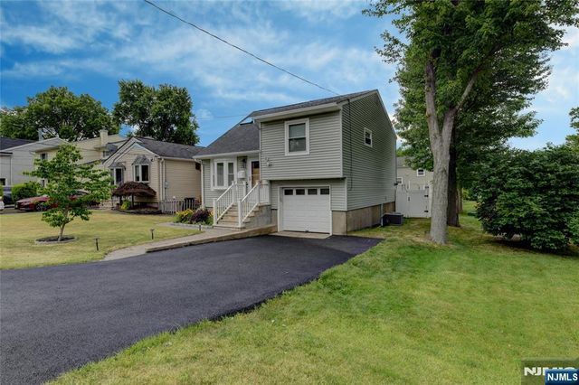 23 Ute Avenue, Par-troy Hills Twp., NJ 07034